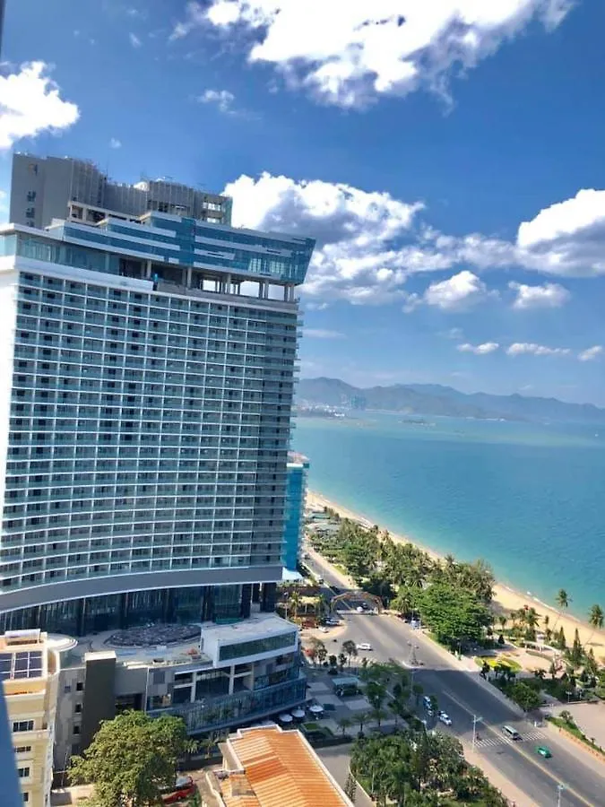 Panorama Ocean View Luxury Apartment 芽庄