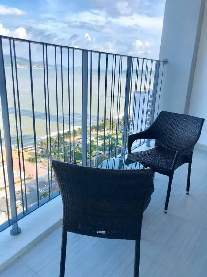 Panorama Ocean View Luxury Apartment 芽庄